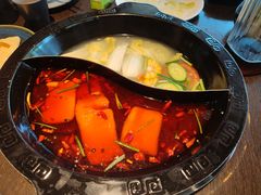 -九牧鱻·渝老鬼重庆火锅(人民路店)