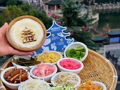 -包整·丝娃娃(甲秀楼景观店)