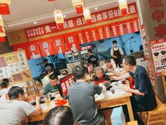 -佬缸炮江湖川菜(玉林店)
