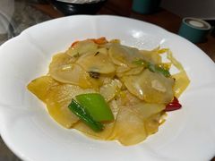 酸菜土豆片-炊烟餐厅