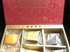 -花花卷卷·鲜食蛋糕(静安久光百货店)