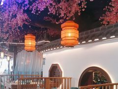 -荷塘秋月·本帮江浙菜(国权路店)