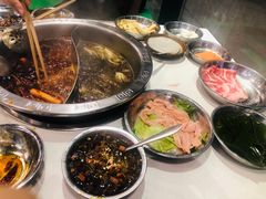 -憨铁匠老火锅(龙岗万科里店)