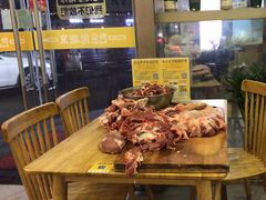 -東豫狼鲜货烧烤. 碳火烤鱼. 小龙虾(上海首店)