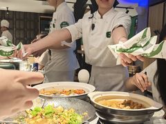 -费大厨辣椒炒肉(黄兴中心广场店)