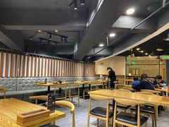 大堂-吴草鸡爪오초닭발韩食堂(融恒盈嘉中心店)