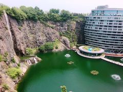 -蓝精灵乐园·世茂精灵之城主题乐园