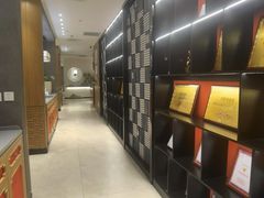 -闫府私房菜·老字号(恒隆店)