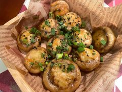 -赵美丽重庆火锅(西安直营总店)