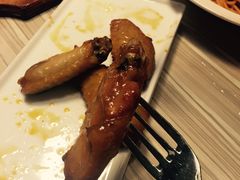 -必胜客(武汉欢乐谷店)