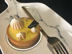 -UNI UNI(环亚凯瑟琳店)