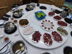 -贵宾牛·潮汕牛肉火锅(珠池总店)