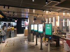 门面-麦当劳(国际社区店)