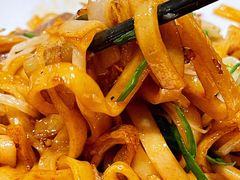 广东干炒牛河-金穗园·砂锅粥.醉鸡煲火锅(长寿路店)