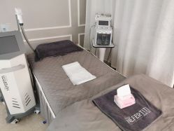 -첫번째 初见美学中心