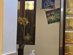 -粉八·云南米线·建水烧烤(常熟路店)
