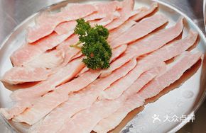 Three-Flower Pork Tenderloin