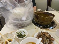 -渝君重庆火锅(嘉宾路店)