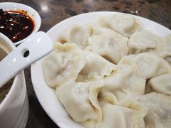 -周家大连水饺(美专校街店)