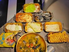 -Darling Queen·Mini·Live·House