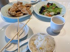 -红樱桃·欢乐餐厅(太原里店)
