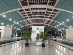 -龙阳路磁悬浮列车总站-停车场