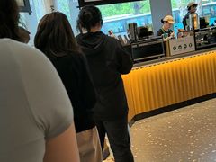 -星巴克臻选(湖滨道店)