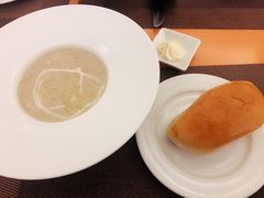 -红房子西菜馆(淮海中路店)
