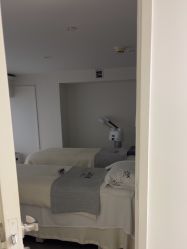 -JNK皮肤管理中心