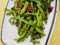 -维也纳酒店(成都春熙路李家沱地铁站店)