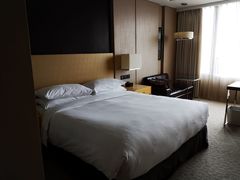 -上海漕河泾万丽酒店