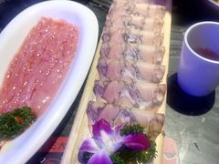 -热火朝天鲜切牛肉火锅(南强街巷店)