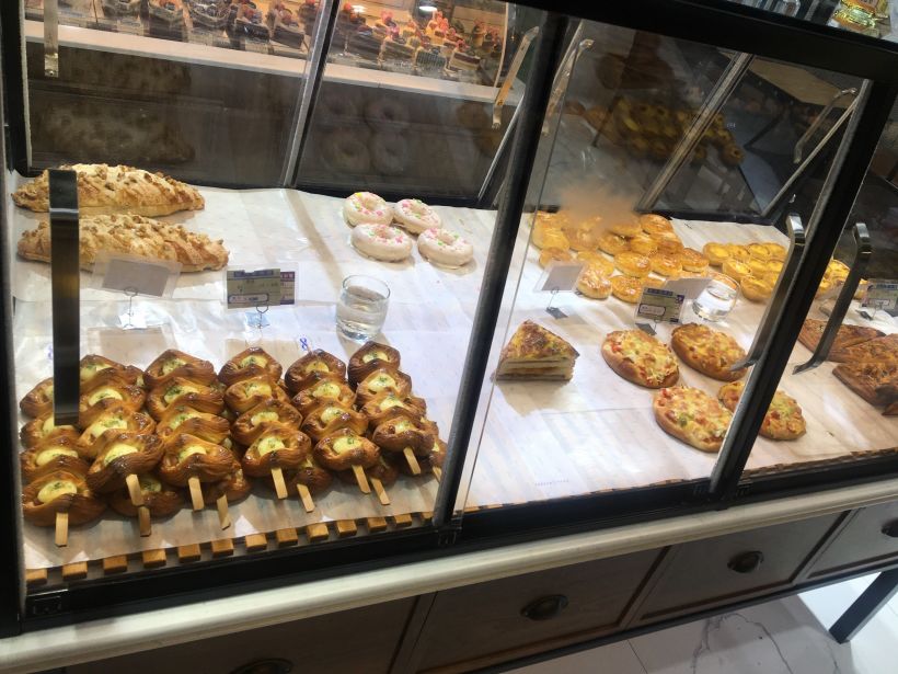 今天来塞奇吃面包