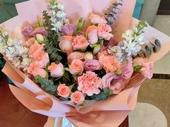 -鼎鼎香·港式火锅(北京SKP店)