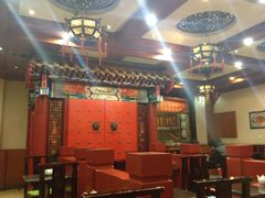 大堂-石头门坎