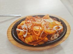五花肉炒辣白菜-文成焕·家族韩式餐厅