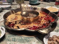 -花海牛火锅(泰合店)