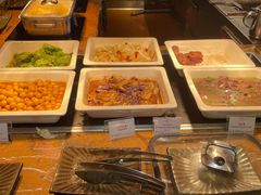 自助取餐区-广州中心皇冠假日酒店-环市食坊·海鲜自助餐厅