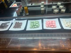 -万达瑞华酒店美食汇自助餐厅(楚河汉街店)