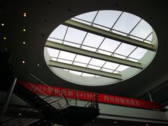 -成都中升之星奔驰4S店