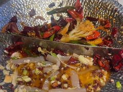 -小鱼小牛·鱼牛干锅·脆鱼火锅(世欧广场店)