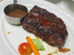 -马克西姆俄罗斯餐厅(通亚街店)