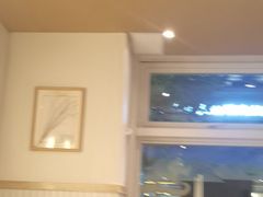 -必胜客(WOW昙华林店)