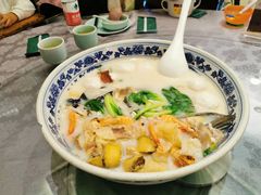 极品鱼头皇-山外山菜馆(玉泉路店)