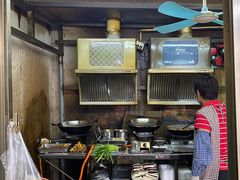 大堂-陈氏老字号十三小炸炸店