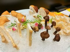 -领鲜天下·焗海鲜·花胶鸡(天目里店)