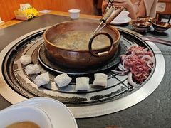 -阿山卓·野生菌火锅·纳西火塘烤肉