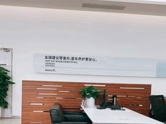 -上海宝信宝马4S店