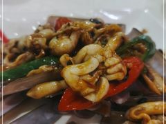 -御满江海鲜酒家(洛溪新城店)
