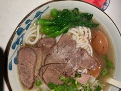 -鑫花溪牛肉米粉(凤凰街创始总店)